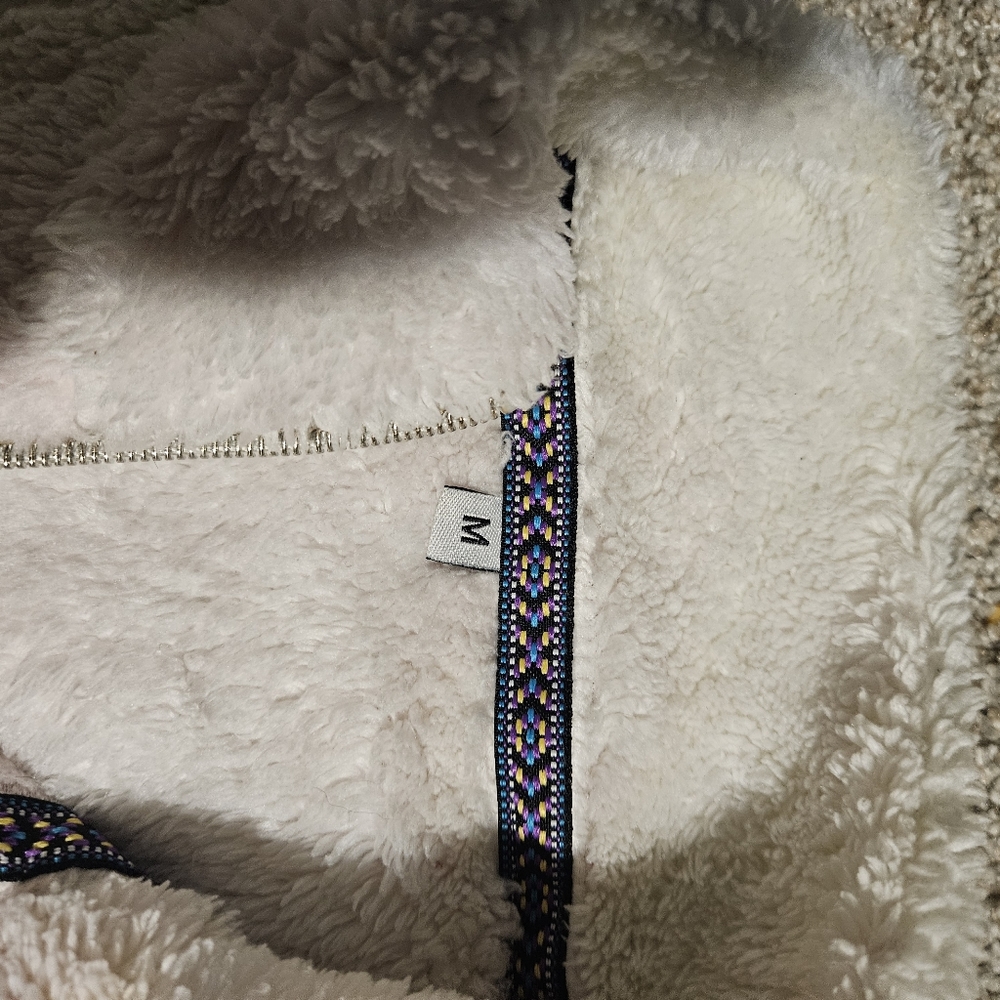 Sherpa pullover - Picture 2 of 2